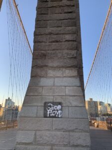 Graffiti on the brooklyn bridge.